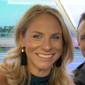 Meet your Posher, Angie